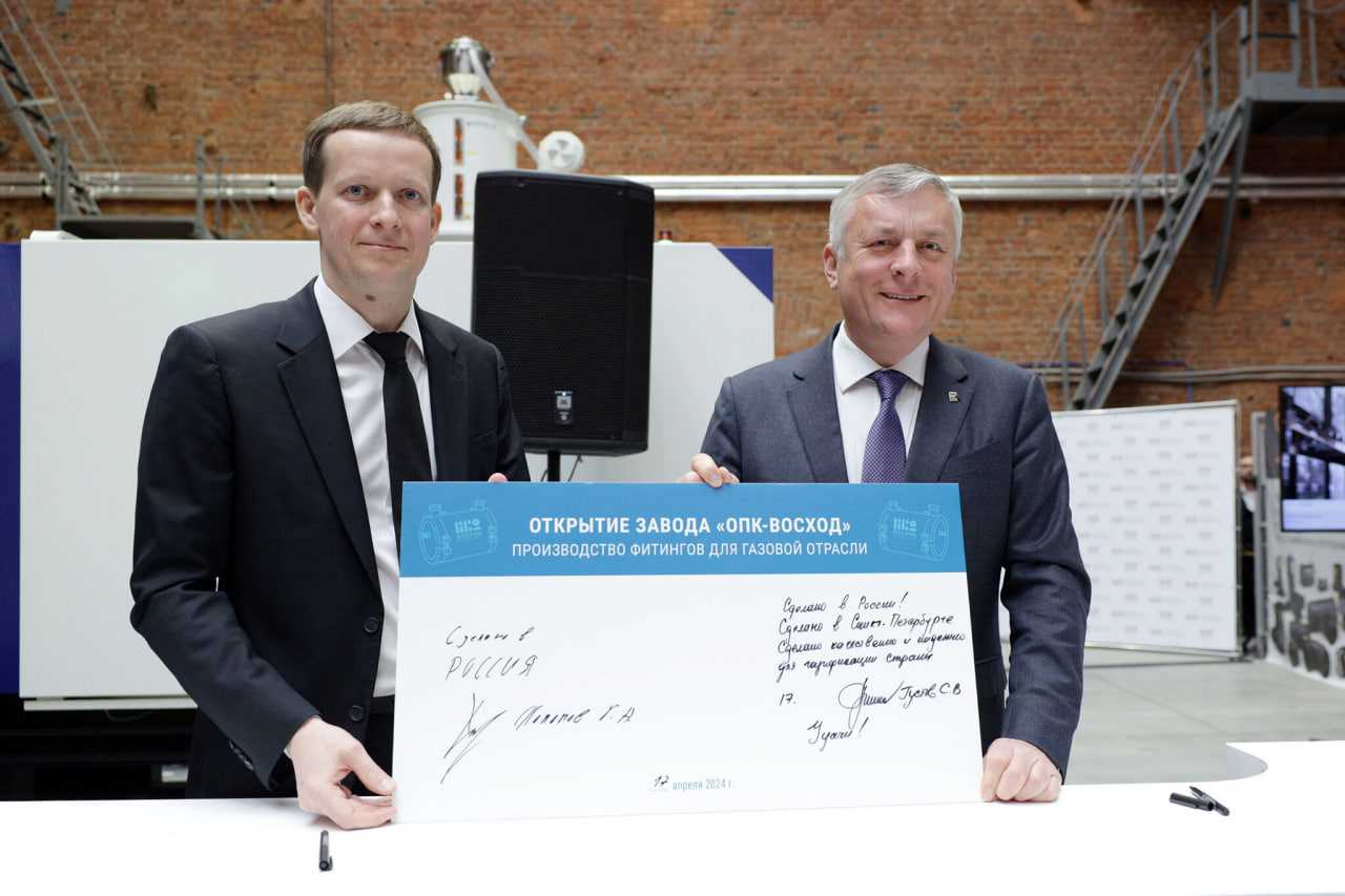 Глеб Холопов (слева), Сергей Густов (справа). Источник: mrg.gazprom.ru